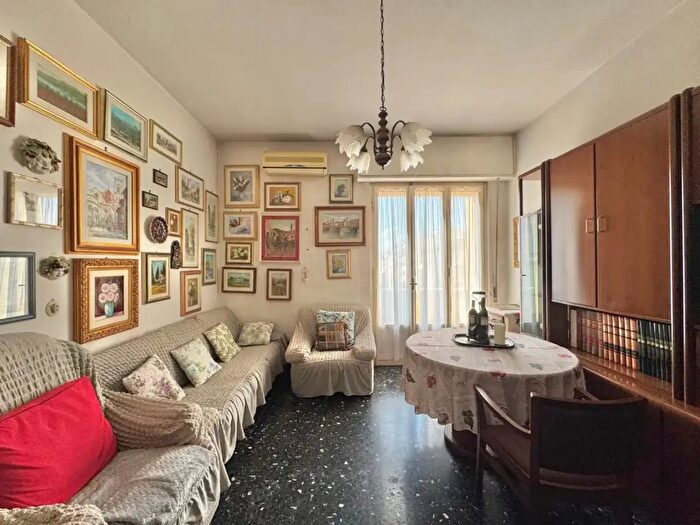Appartamento quadrilocale in vendita in Via Traversari Snc, Firenze