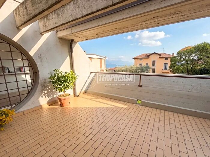 Appartamento monolocale in vendita in Desenzano Del Garda