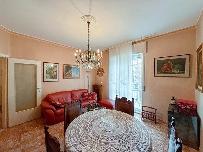 Appartamento trilocale in vendita in Rozzano