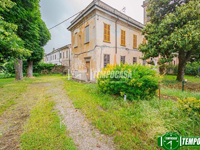 Casa quadrilocale in vendita in Viale della Resistenza, Bressana Bottarone