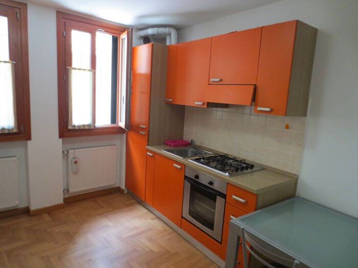 Appartamento bilocale in affitto in Via Gemona, Gemona Deciani, Udine