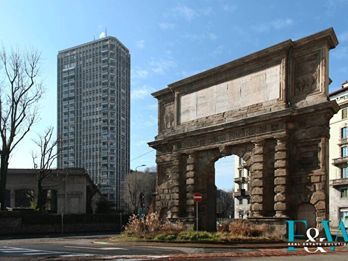 Appartamento bilocale in affitto in Via Carlo Botta, Porta Romana Medaglie dOro, Milano