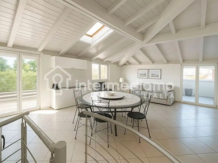 Appartamento quadrilocale in vendita in Arco