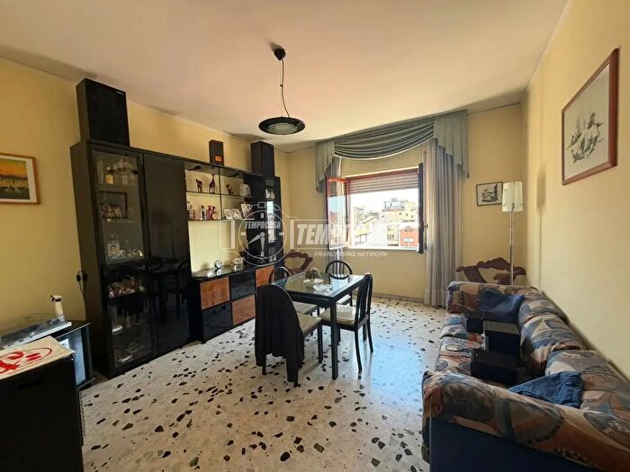 Appartamento quadrilocale in vendita in Via Aniello Palumbo, Giugliano In Campania