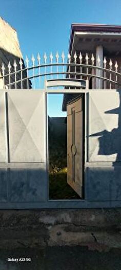 Casa con 6 locali in vendita in Via Tivoli, San Marcellino