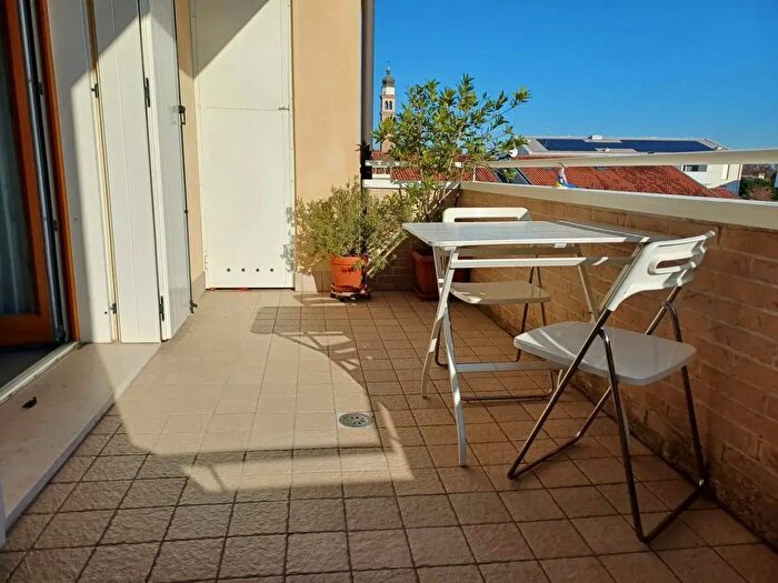 Appartamento con 5 locali in vendita in Via Rachele Tognana, Treviso