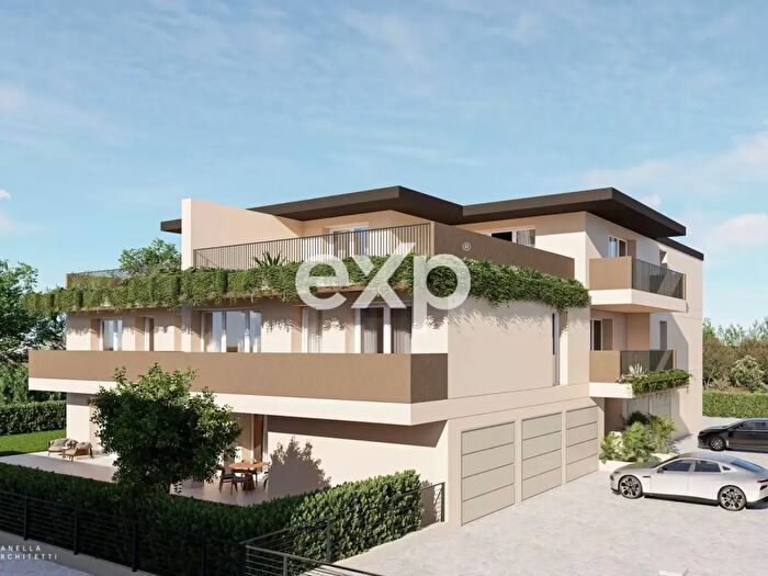 Appartamento quadrilocale in vendita in Via Mussetta di Sopra, San Dona' Di Piave