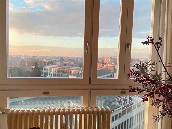 Appartamento quadrilocale in affitto in Via Sella, Monza