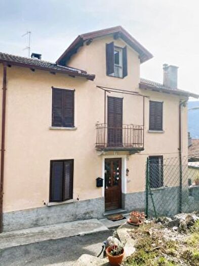 Appartamento quadrilocale in vendita in Via ai Boschi, Cerano DIntelvi