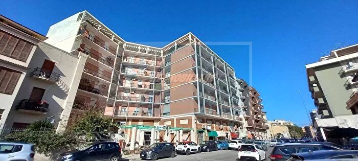 Appartamento trilocale in vendita in Siracusa