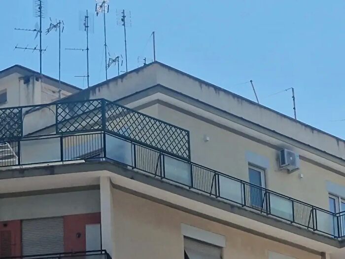 Appartamento trilocale in vendita in Via Cardinale Caprara, Roma