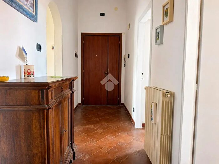 Appartamento quadrilocale in vendita in Via Bengasi, Livorno
