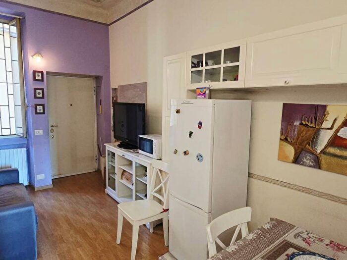 Appartamento bilocale in affitto in Via Emilio De Marchi, Maggiolina, Milano