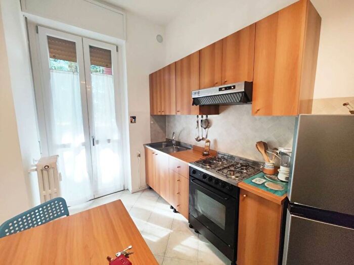 Appartamento bilocale in affitto in Via Carlo Antonietti, Regina Pacis Borsa, Monza