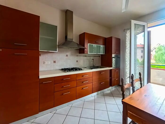 Appartamento bilocale in vendita in Via Vivaldi, Cento