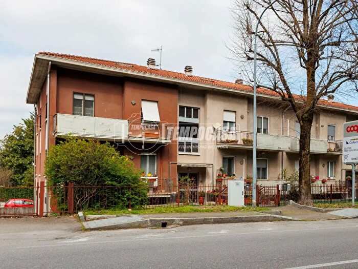 Appartamento trilocale in vendita in Via Nazionale Ozzano Taro B, Collecchio