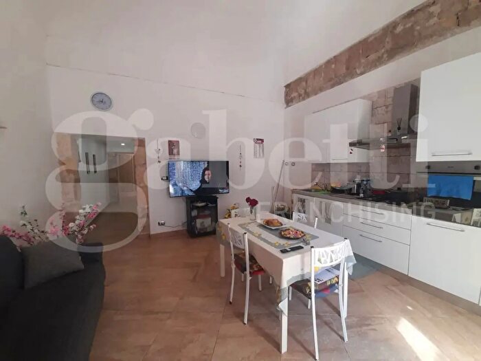 Casa bilocale in vendita in Via Pindaro, Siracusa