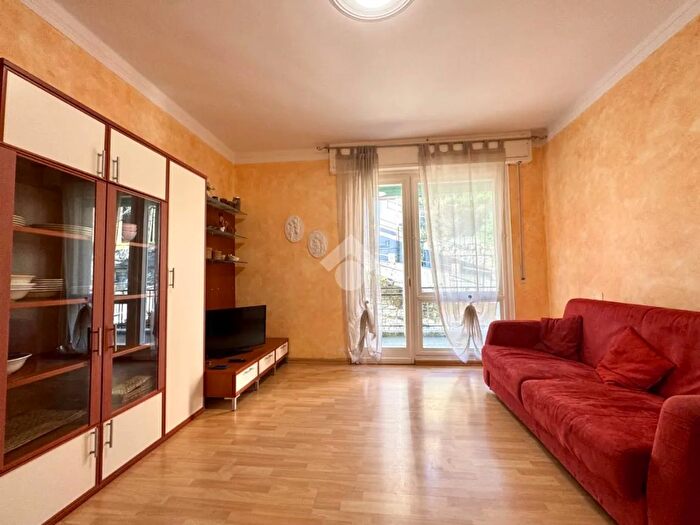 Appartamento trilocale in vendita in Via Mulino del Ponte, Alassio