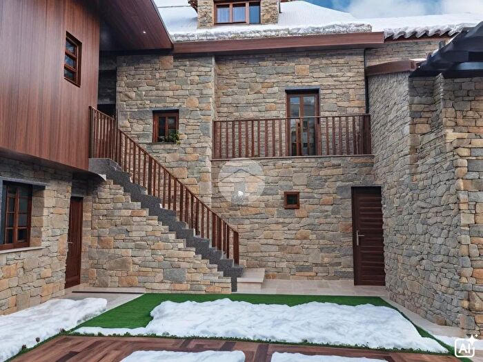 Appartamento trilocale in vendita in Frazione Artalle, Rhemes Notre Dame