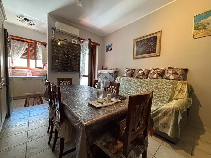 Appartamento bilocale in vendita in Via Silvio Pellico, None