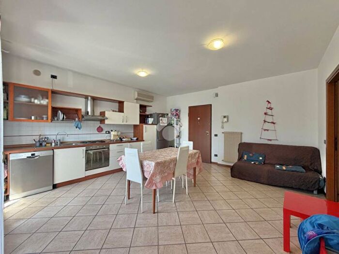 Appartamento trilocale in affitto in Castelfranco Veneto