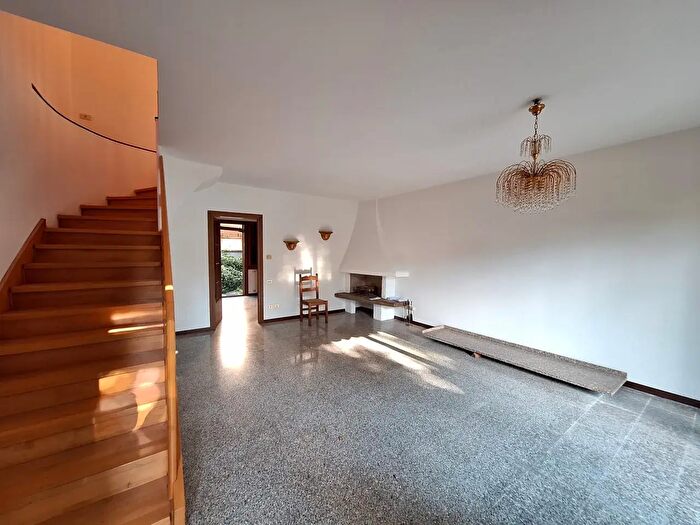Casa con 5 locali in vendita in Viale Tre Martiri, Rovigo