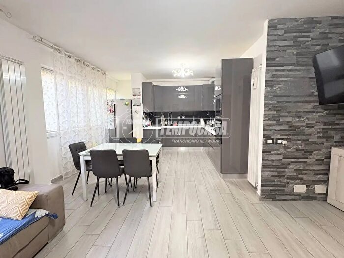 Appartamento quadrilocale in vendita in Via Statale, Fiorano Modenese