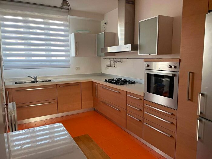 Appartamento trilocale in affitto in Via Monteleone, Parco di Terramaini, Cagliari