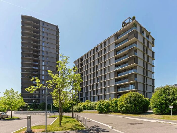 Appartamento trilocale in vendita in Via Pier Paolo Pasolini, Milano