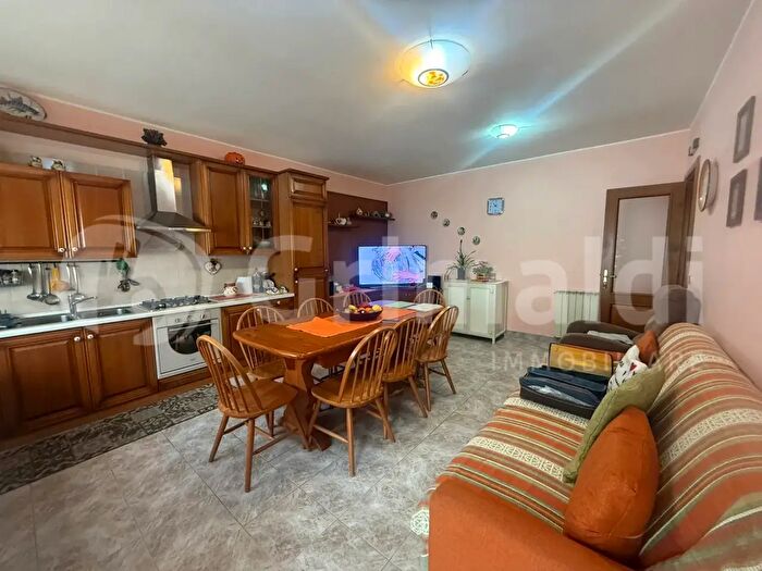 Appartamento trilocale in vendita in San Giovannello Coop La Peloritana Snc, Messina