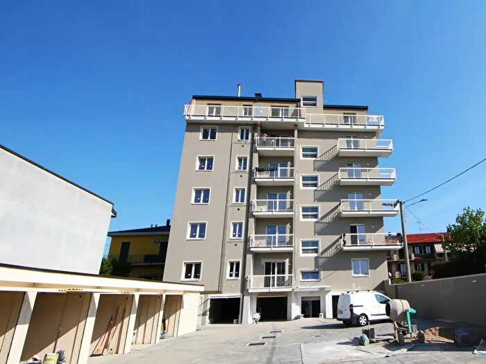 Appartamento quadrilocale in vendita in Marnate