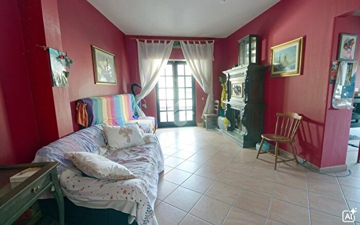 Casa trilocale in vendita in Via Piano, Roccantica