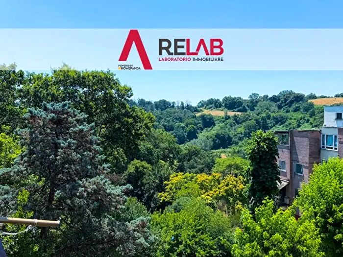 Appartamento bilocale in vendita in Via Gradoli, Roma