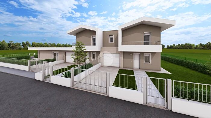 Casa trilocale in vendita in Via XXIV Maggio, Lonato