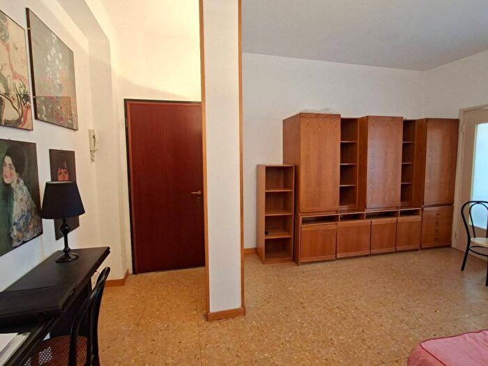 Appartamento monolocale in affitto in Via Lattanzio, Lodi Brenta, Milano