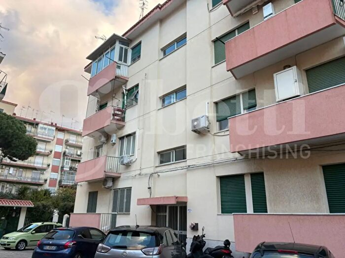 Appartamento quadrilocale in vendita in Via del Carmine, Messina