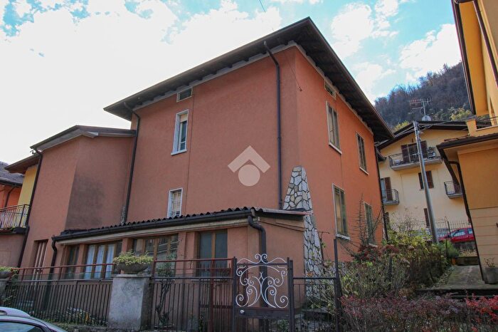Casa con 5 locali in vendita in Via Pratello, Gardone Val Trompia