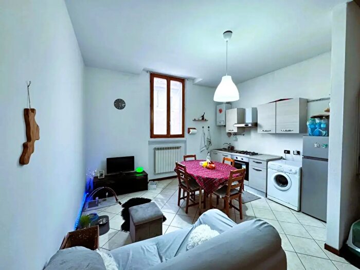 Appartamento bilocale in vendita in Via Vallarsa, Milano