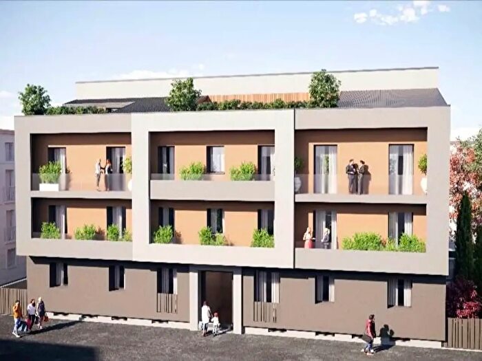 Appartamento con 5 locali in vendita in Piacenza