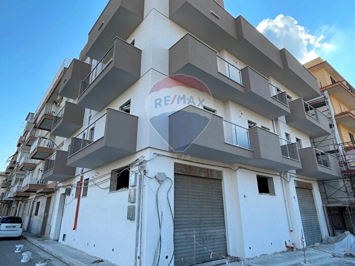 Appartamento con 5 locali in vendita in Via Boezio, Bagheria