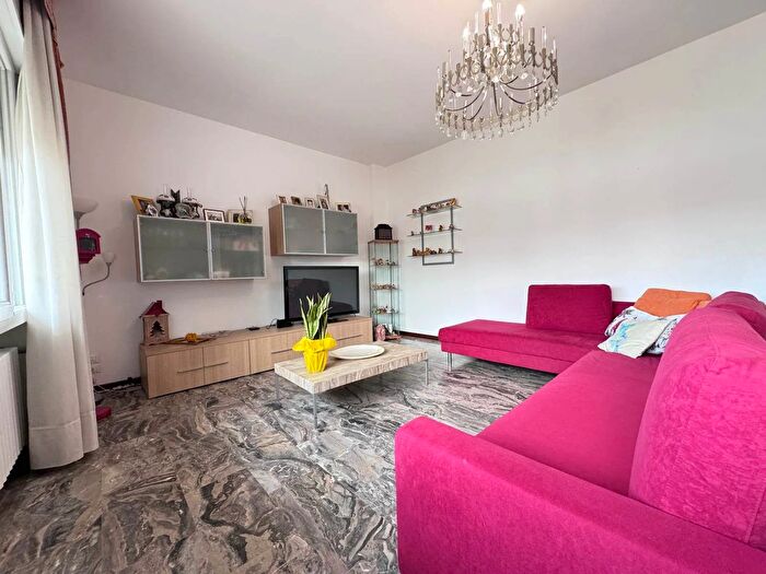 Casa con 7 locali in vendita in Montegrotto Terme, Montegrotto Terme