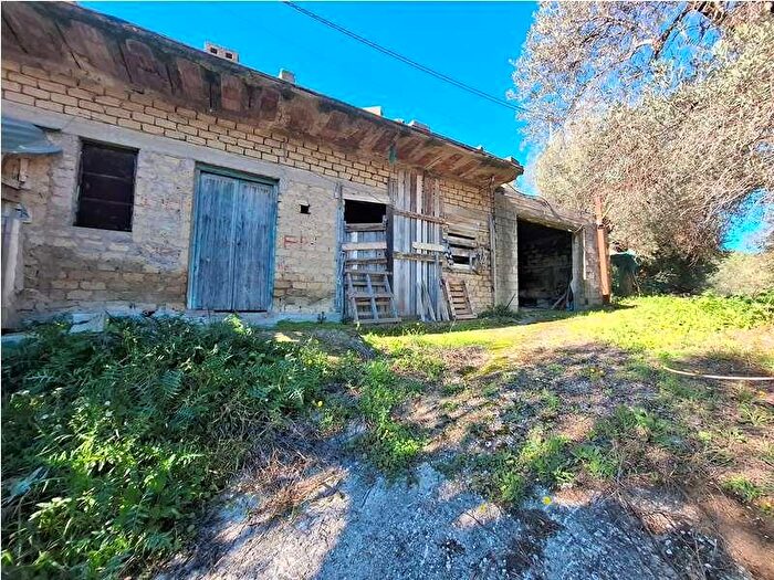 Casa bilocale in vendita in Via Benedizione, Montecorice