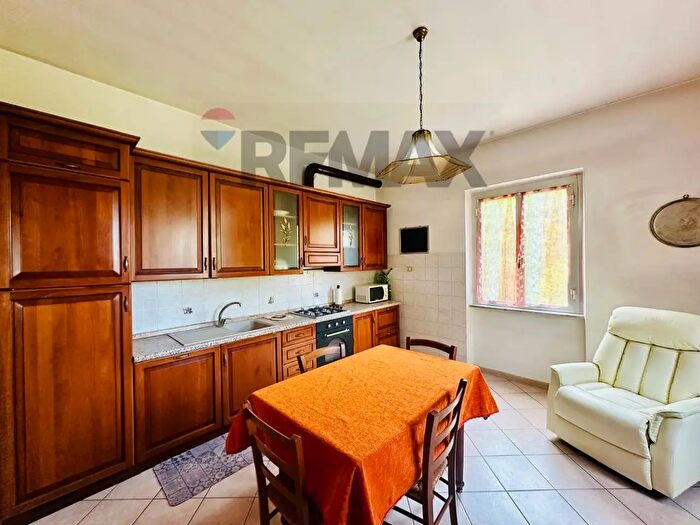 Casa con 5 locali in vendita in Cairo Montenotte