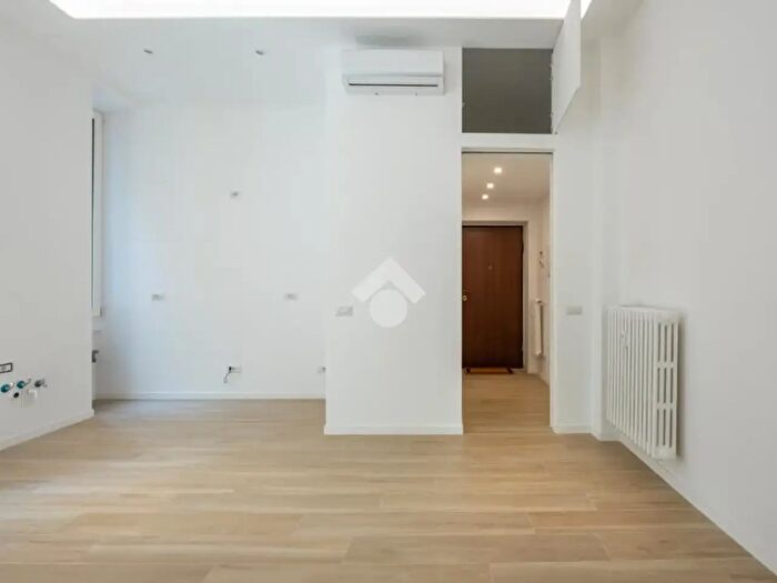 Appartamento bilocale in vendita in Viale Sarca, Milano