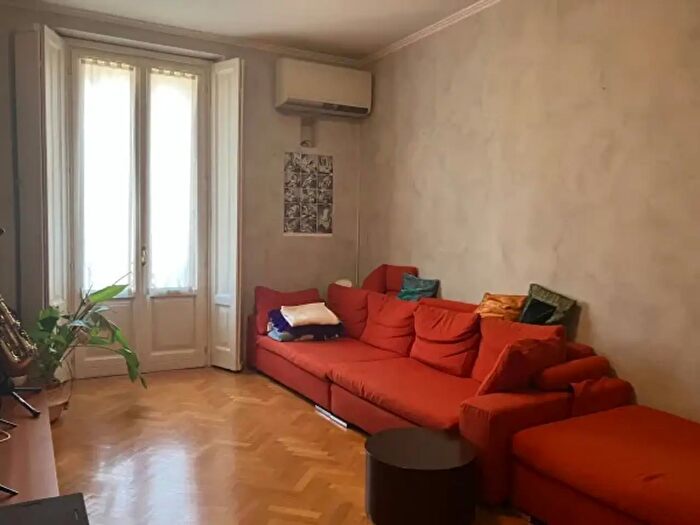 Appartamento trilocale in affitto in Via Giuseppe Francesco Piermarini, Milano