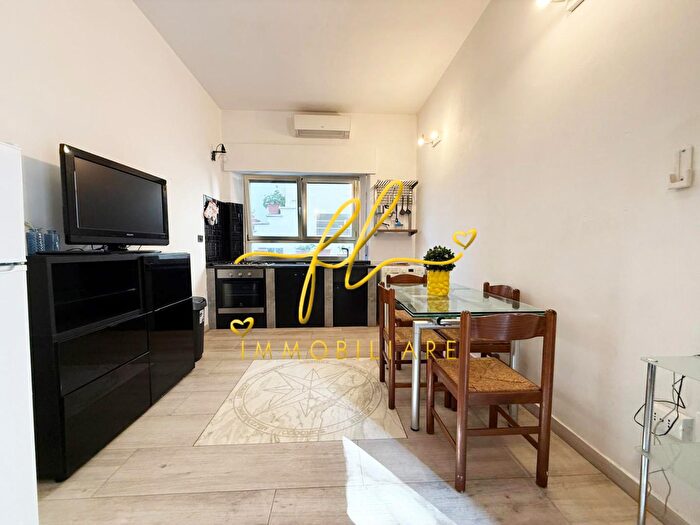 Appartamento trilocale in vendita in Cecina