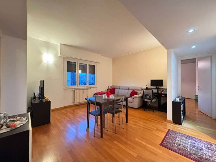 Appartamento bilocale in affitto in Piazzale Veronica Gambara, Gambara, Milano