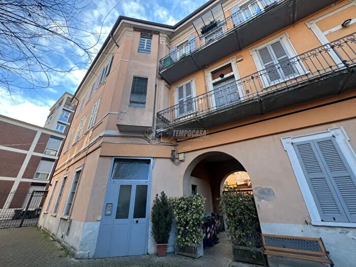 Appartamento bilocale in vendita in Via Moriggia, Monza