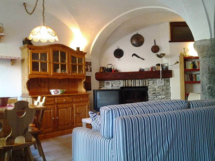 Appartamento trilocale in affitto in Frazione Jouvenceaux, Sauze dOulx