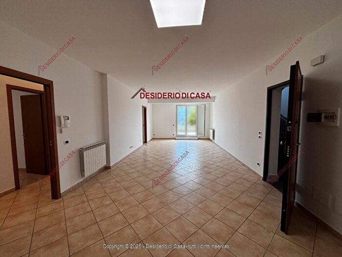 Appartamento con 5 locali in vendita in Monreale